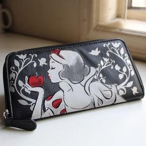 Snow White wallet